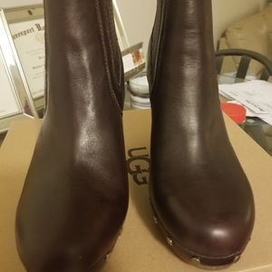 UGG W Carberry Leather Boots